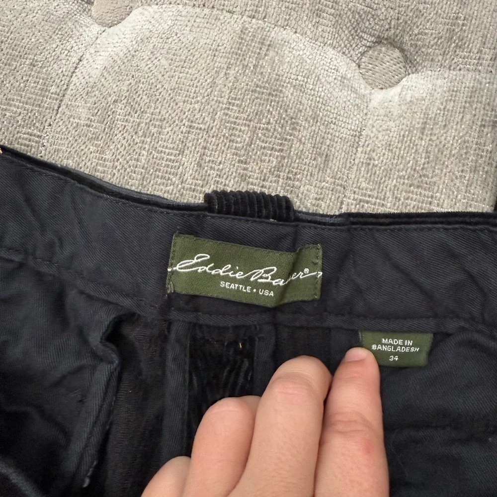 EDDIE BAUER Men's Dark Black 100% Cotton Corduroy Pants Soft Textured Retro 34